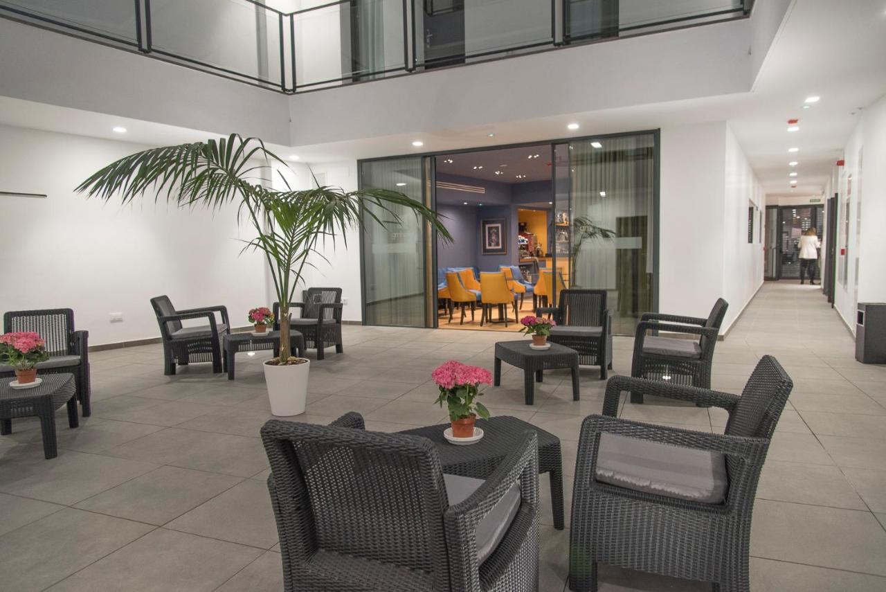 Gm Hotel Marchena  Ngoại thất bức ảnh