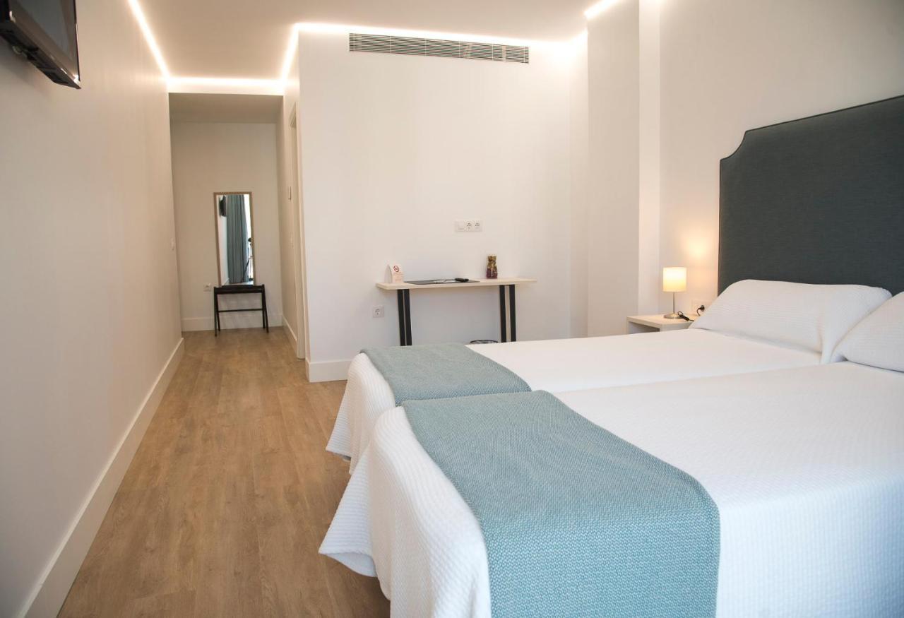 Gm Hotel Marchena  Ngoại thất bức ảnh