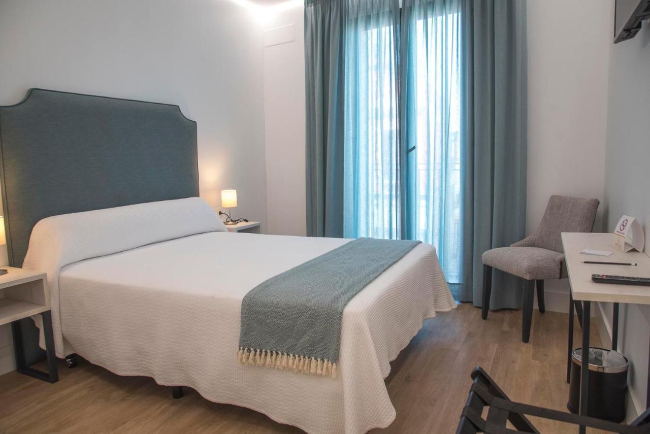 Gm Hotel Marchena  Ngoại thất bức ảnh